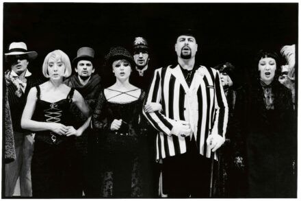 Na fotografiji: Gorazd Logar, Silva Čušin, Vladimir Vlaškalić, Polona Juh, Blaž Valič, Jernej Šugman, Katja Levstik, Polona Vetrih in Nina Valič Foto: Peter Uhan