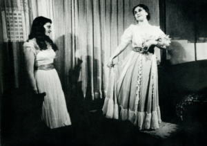 1-2701_Steklena-menazerija_MGL_1953_Mira-Danilova-kot-Amanda_Foto-Vlastja_SLOGI (2)7_Amanda
